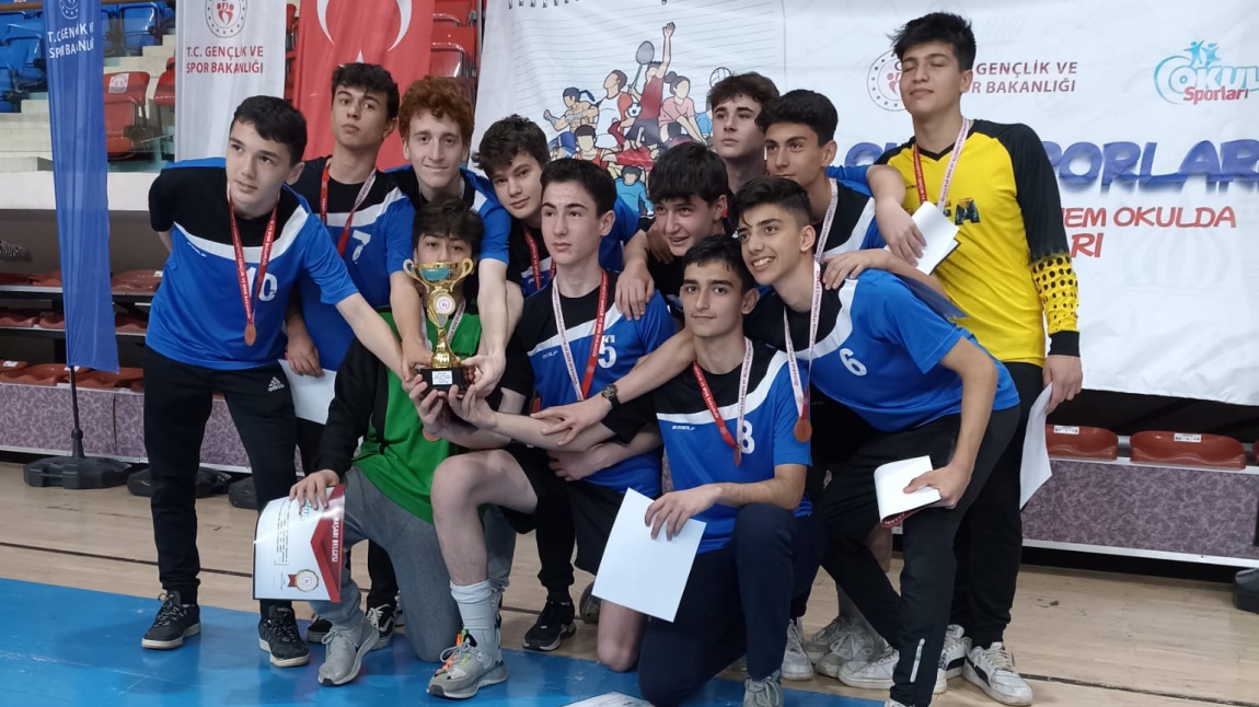 Futsal Erkek B Takımımız İl 3.sü oldu.